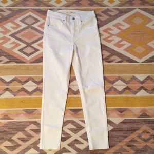 Levi’s 721 High Rise Skinny Jeans- Size 27